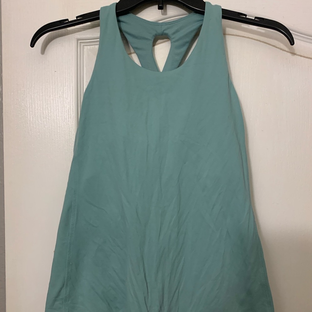 Lululemon built in bra top